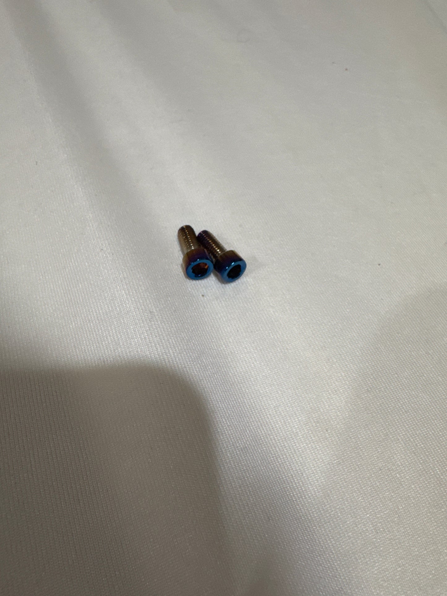 Surron throttle titanium bolts￼